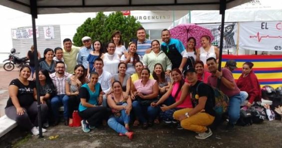 Los trabajadores y trabajadoras de ESIMED en Colombia llevan 110 días de protesta en las clínicas y hospitales