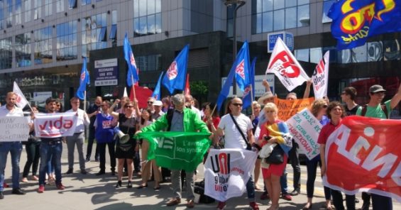 Les affiliés d’UNI protestent contre le licenciement illégal de la représentante syndicale d’Orpea en Pologne et l’attitude antisyndicale de l’entreprise