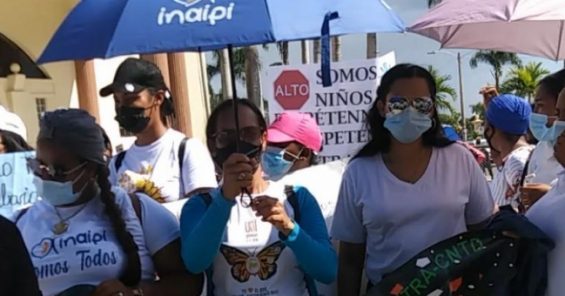 Llamado al gobierno dominicano para que cese los más de 22 mil despidos